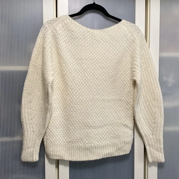 NWOT Aritzia Wool Blend  Crew Neck Knitted Ivory Long Sleeve Sweater Siz… - Picture 8 of 12
